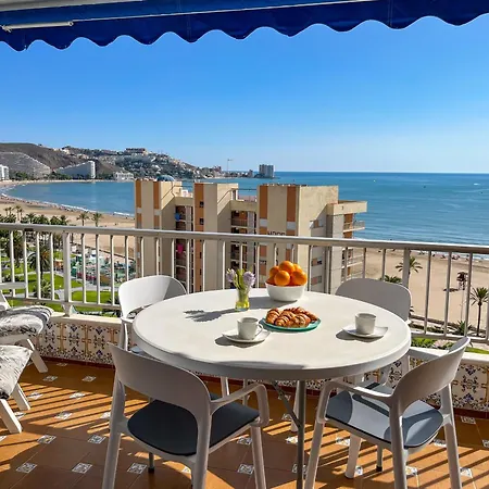 Апартаменты Stunning Sea View *